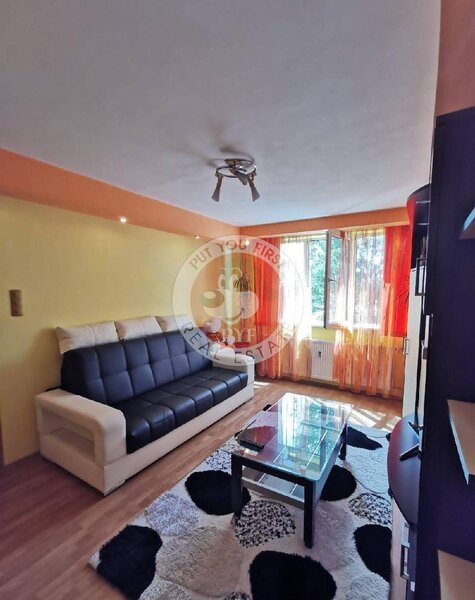 Antiaeriana, apartament 3 camere, 65 mp, decomandat, B8841.